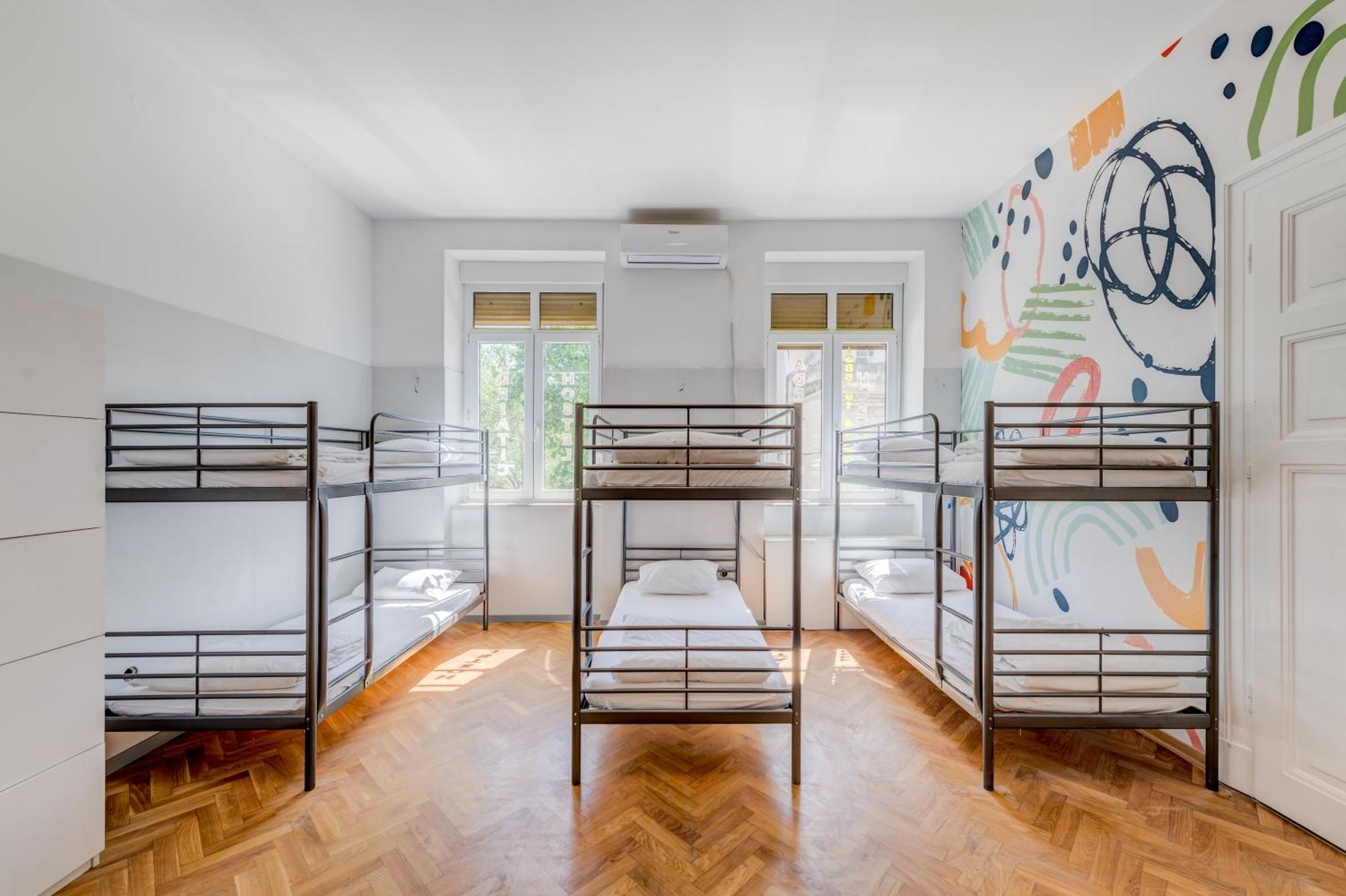 Hostel Colors Of Adriatic - Youth Only Spalato Esterno foto